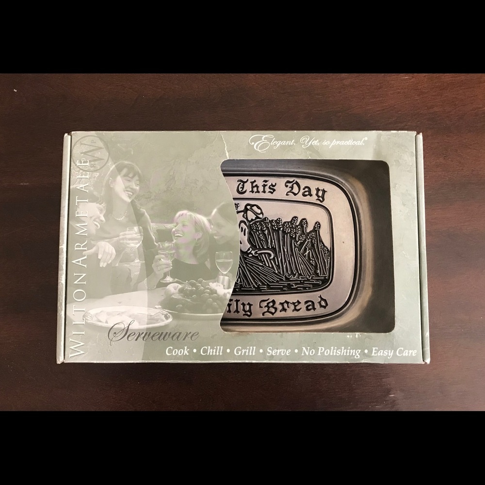 Wilton Armetale Serveware Bread Plate